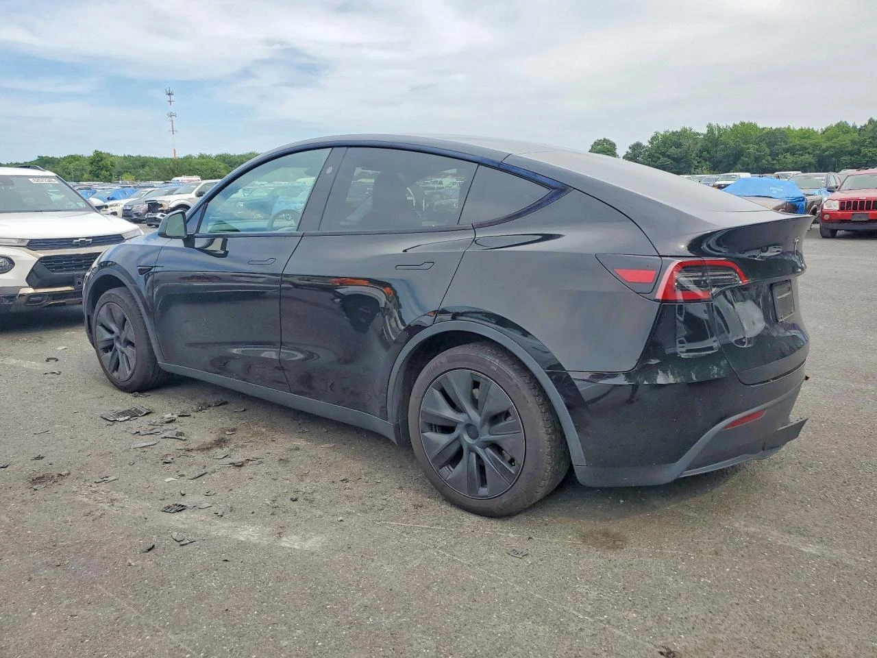 Tesla Model Y, снимка 2 - Автомобили и джипове - 56376697