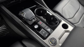 VW Touareg PREMIUM* 3.0* TDI* 360* КАМЕРИ* ПОДГРЕВ* , снимка 7