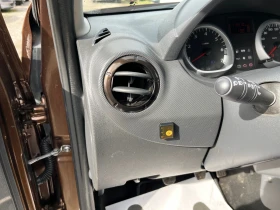 Dacia Duster 1.6 16V ГАЗ/БЕНЗИН, снимка 7 - Автомобили и джипове - 53478846