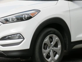 Hyundai Tucson 2.0L AWD w/ CarPlay Camera BLND Heated Seats/ST | Mobile.bg � ����� ������ 2