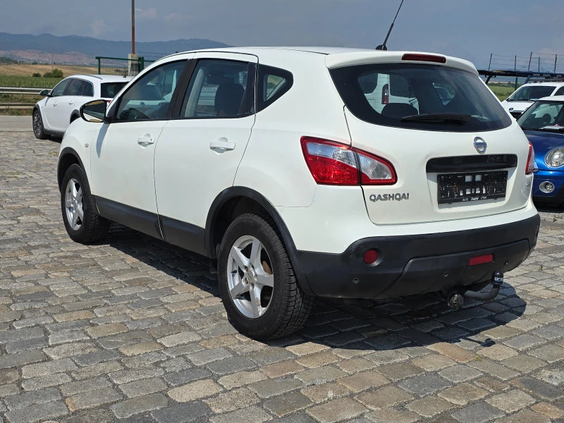 Nissan Qashqai 1.6D 131 кс 6 скорости 4х4 ЕВРО 5, снимка 8 - Автомобили и джипове - 46650418