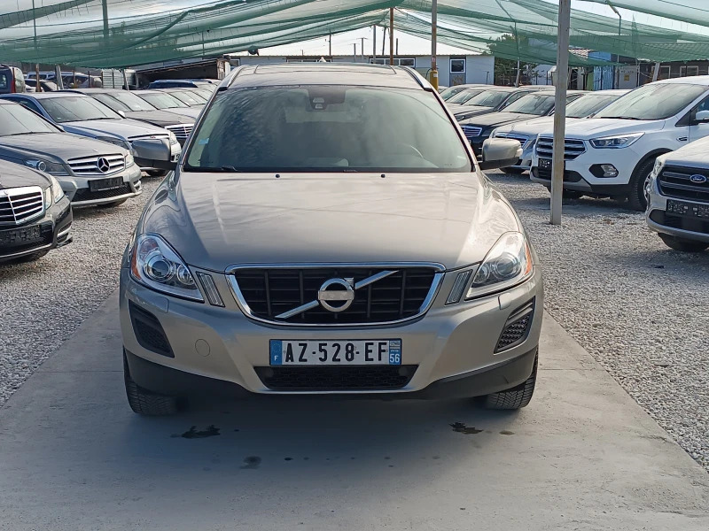 Volvo XC60 2.0, снимка 1 - Автомобили и джипове - 47591808