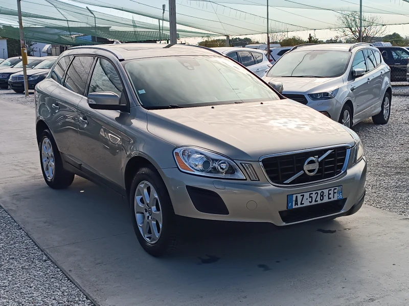 Volvo XC60 2.0, снимка 3 - Автомобили и джипове - 47591808