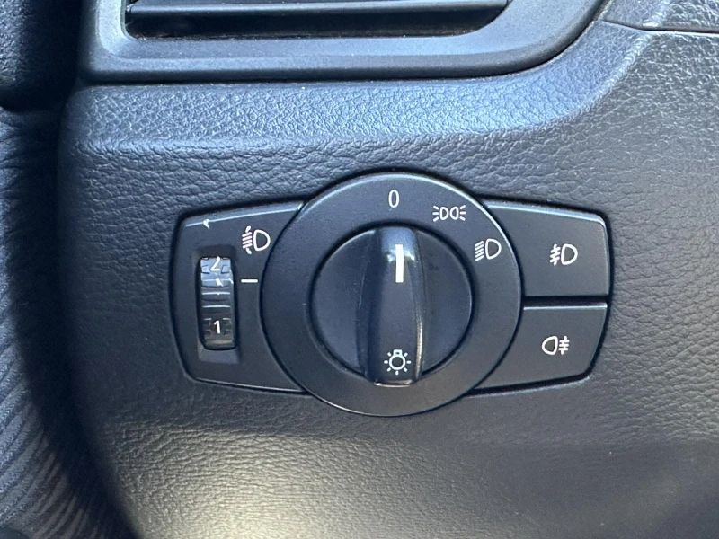 BMW X1 S DRIVE АВТОМАТ, снимка 14 - Автомобили и джипове - 52443889