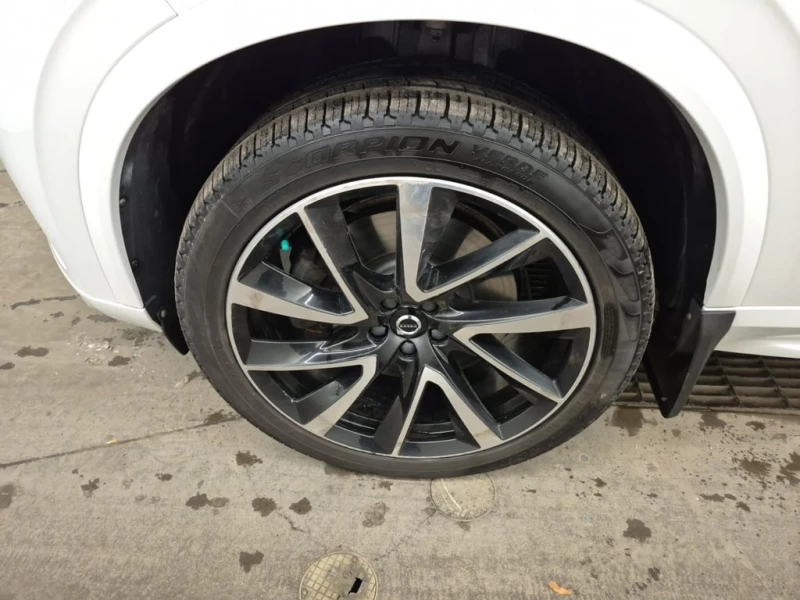 Volvo Xc90 * MOMENTUM * CARFAX * БЕЗ ПЪРВОНАЧАЛНА ВНОСКА, снимка 17 - Автомобили и джипове - 52807821