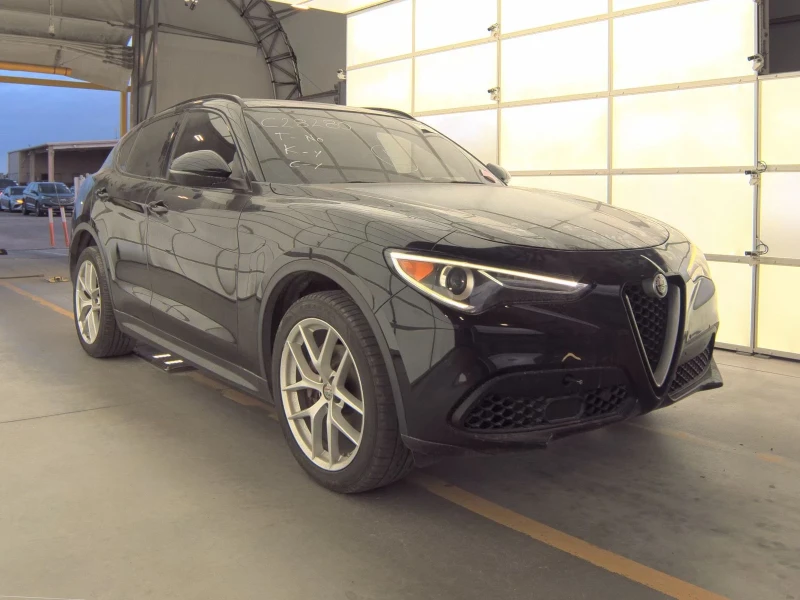 Alfa Romeo Stelvio Sport, снимка 3 - Автомобили и джипове - 53118110