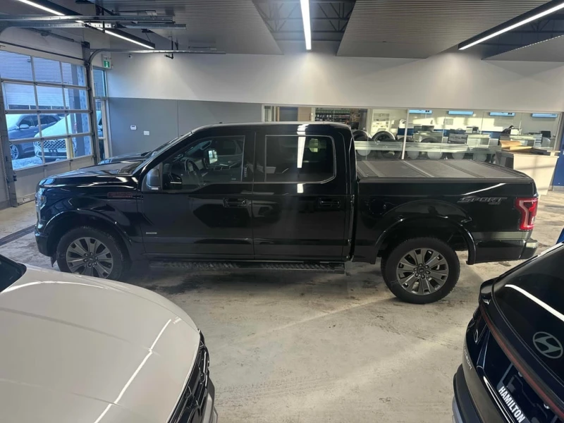 Ford F150 * 4WD SuperCrew * CARFAX * БЕЗ ПЪРВОНАЧАЛНА ВНОСКА, снимка 2 - Автомобили и джипове - 53163901