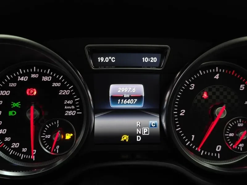 Mercedes-Benz GLC 350 D 4Matic Coupe, снимка 7 - Автомобили и джипове - 54835368
