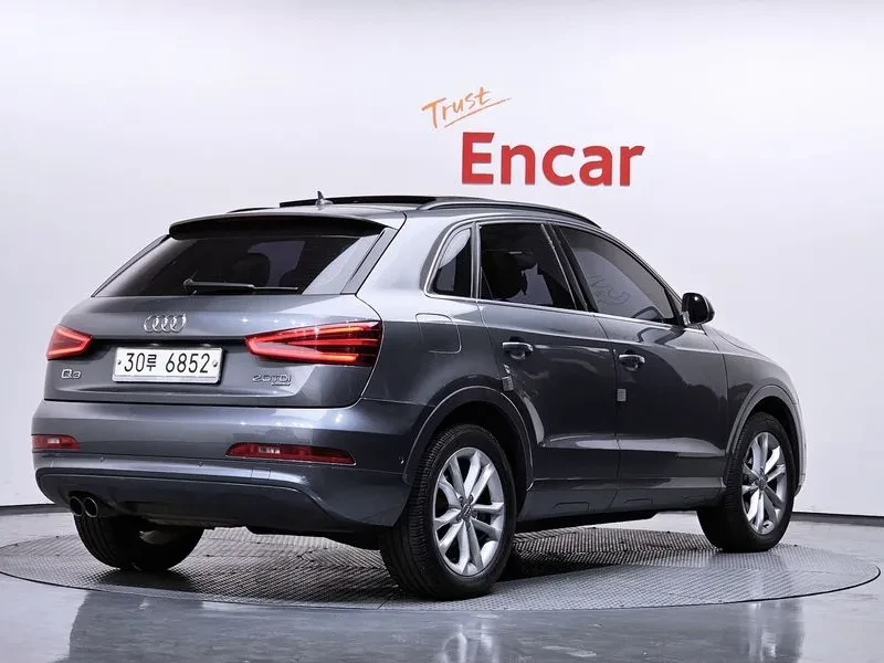 Audi Q3 2.0 TDI Quattro, снимка 2 - Автомобили и джипове - 55128640