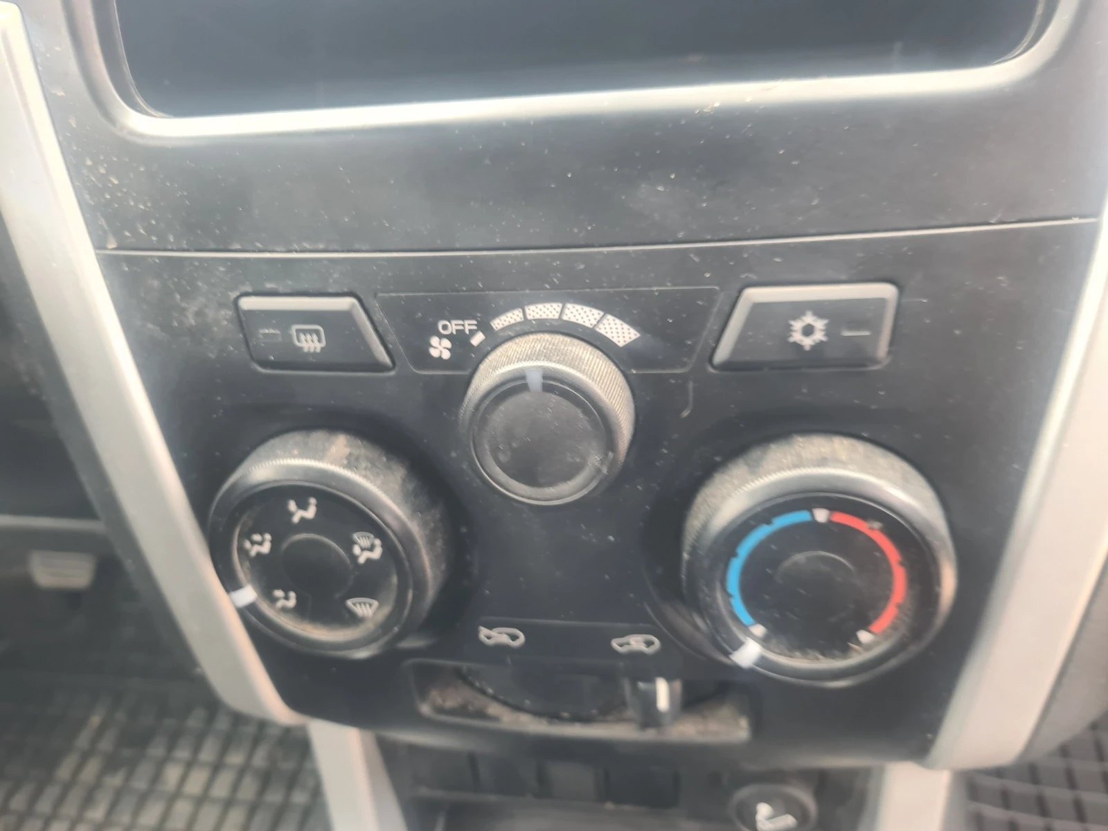 Isuzu D-max | Mobile.bg — изображение 12