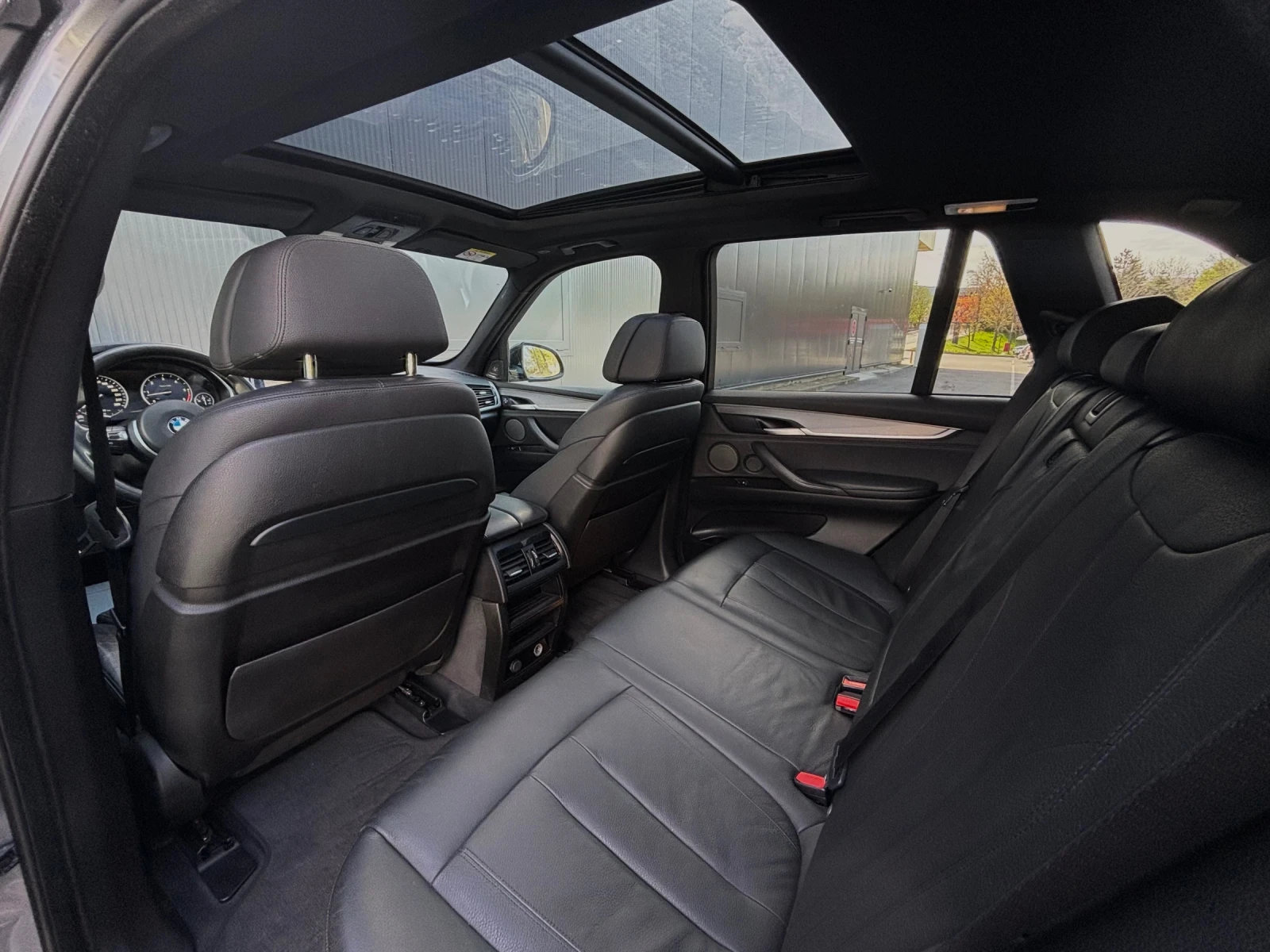 BMW X5 4.0D/313 M-Pack  - изображение 9