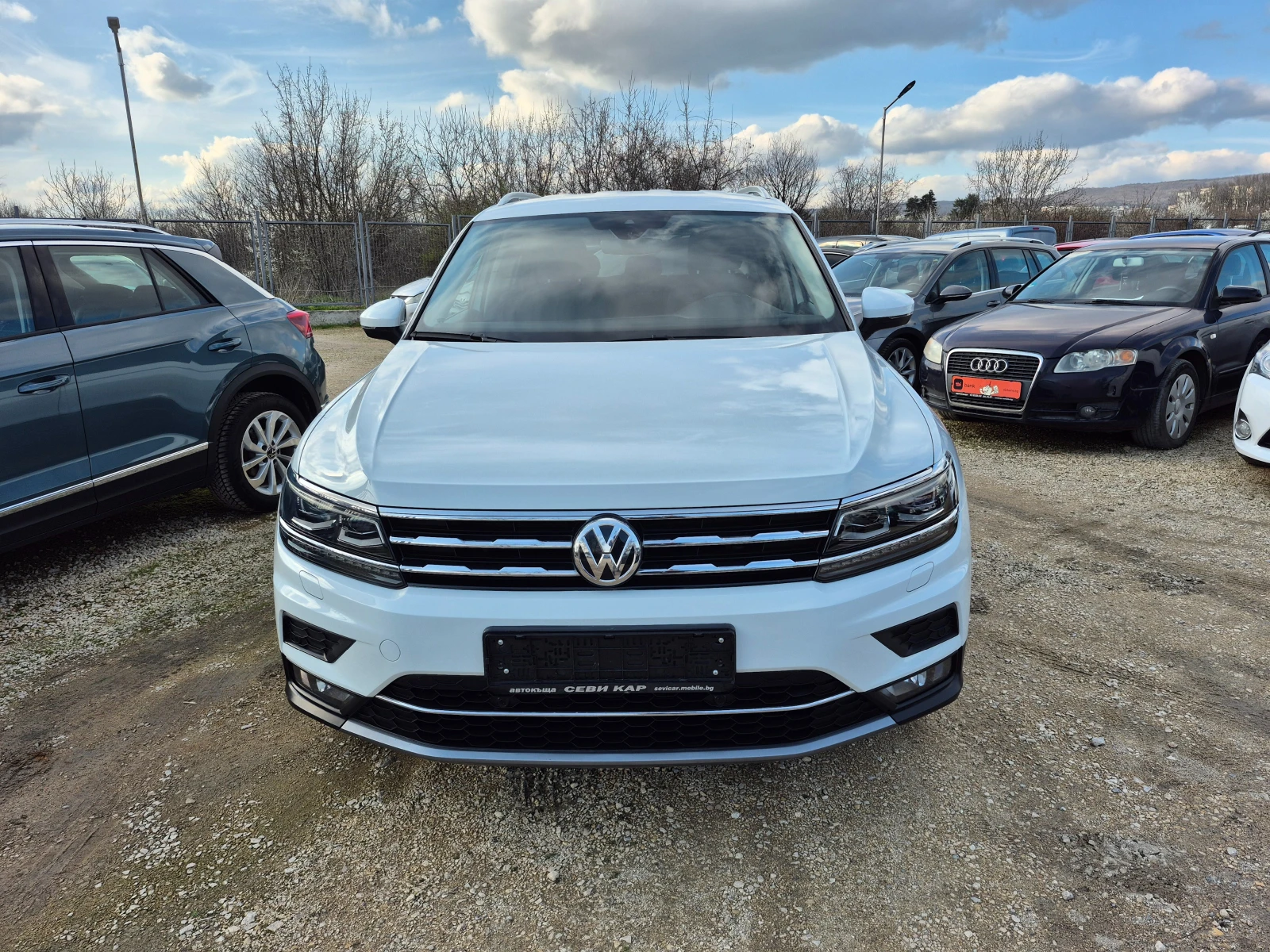 VW Tiguan Allspace 2.0TDI 4X4, снимка 3 - Автомобили и джипове - 54051043