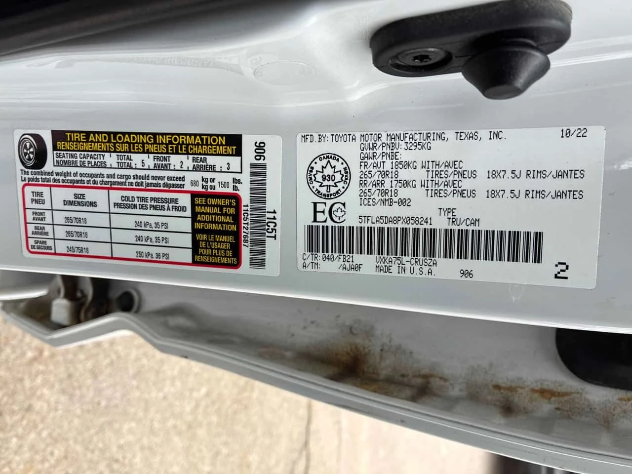 Toyota Tundra * SR * DISTRONIC* ПОДГРЕВ* ПАНОРАМА* , снимка 13 - Автомобили и джипове - 54210350