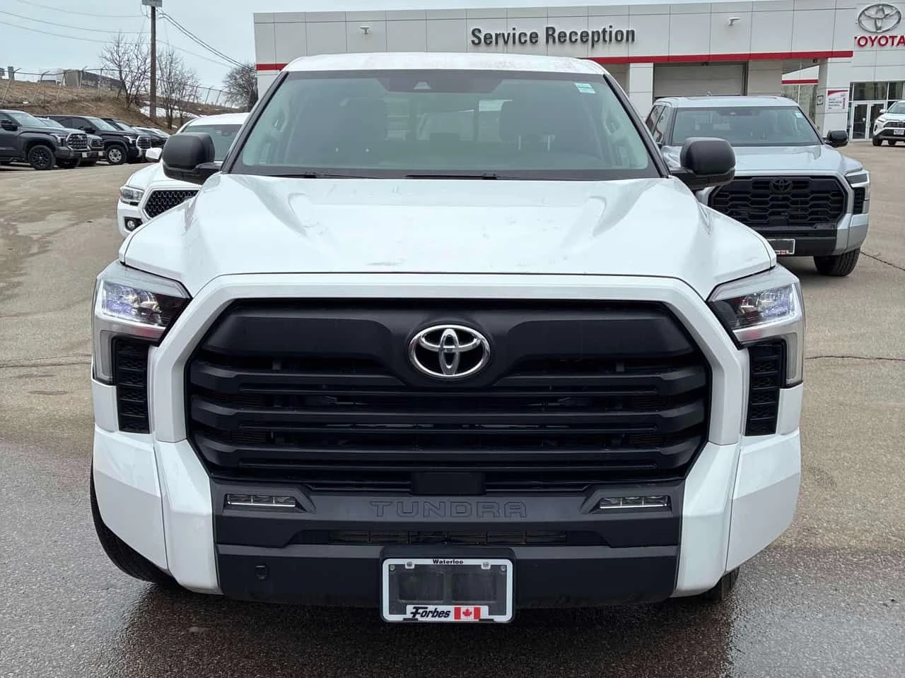 Toyota Tundra * SR * DISTRONIC* ПОДГРЕВ* ПАНОРАМА* , снимка 6 - Автомобили и джипове - 54210350