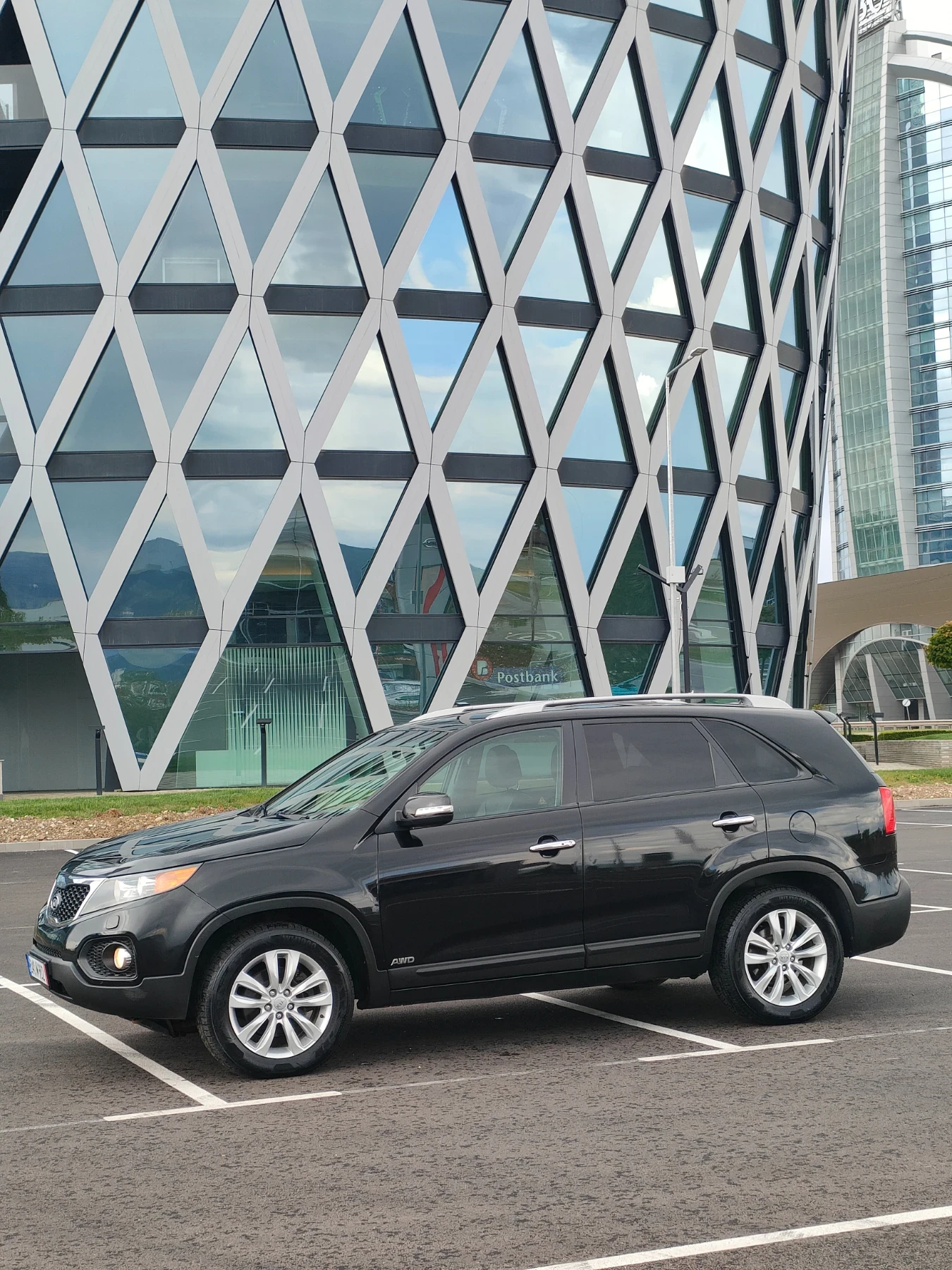 Kia Sorento 2.2 CRDi 4x4 Обслужен , снимка 6 - Автомобили и джипове - 54391166