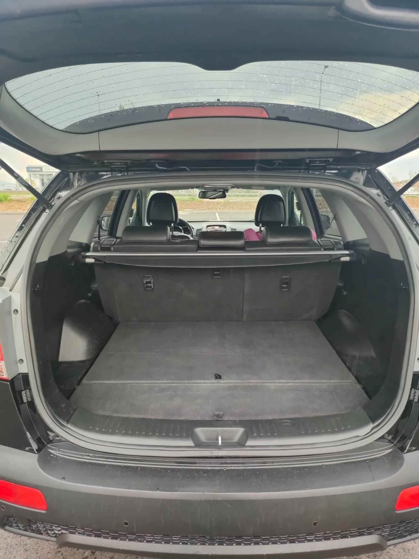 Kia Sorento 2.2 CRDi 4x4 Обслужен , снимка 13 - Автомобили и джипове - 54391166