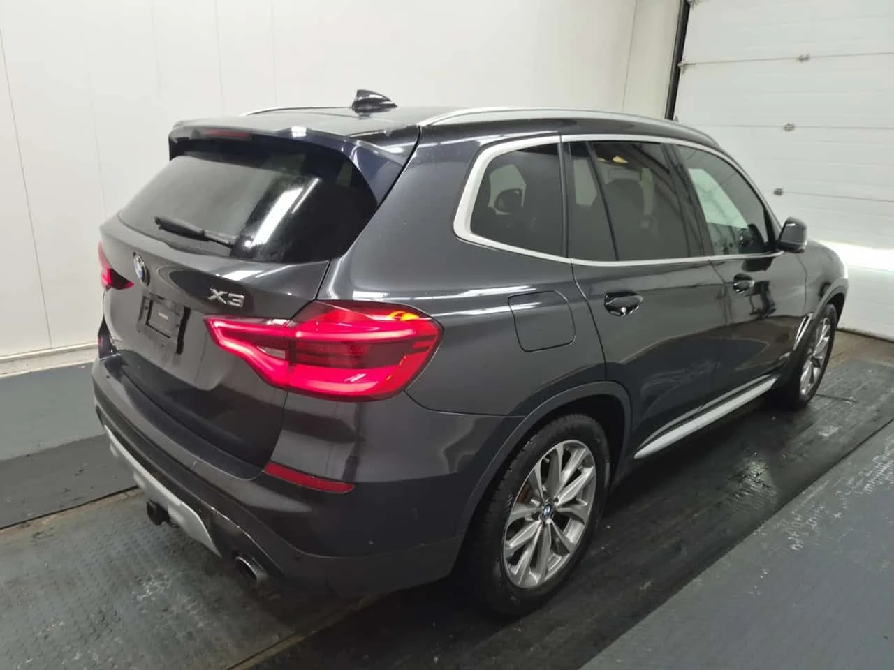 BMW X3  | XDRIVE30I | PANO | MEMORY | ДВА КЛЮЧА , снимка 3 - Автомобили и джипове - 54501324