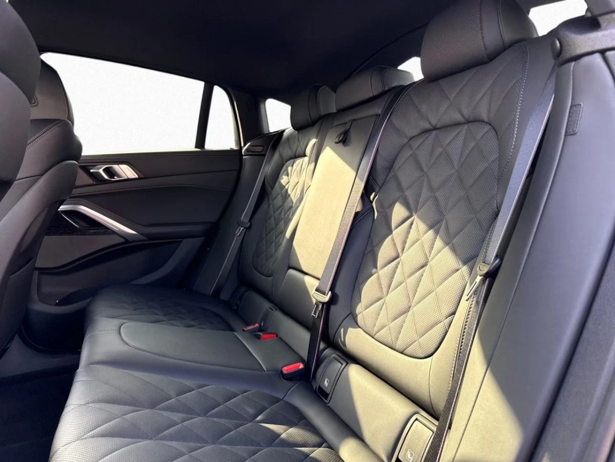 BMW X6 xDrive30d* M Sport* Iconic* H/K, снимка 6 - Автомобили и джипове - 54503213