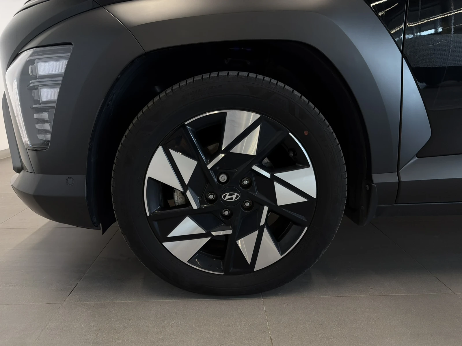 Hyundai Kona EXCLUSIVE Hybrid, снимка 9 - Автомобили и джипове - 54702329