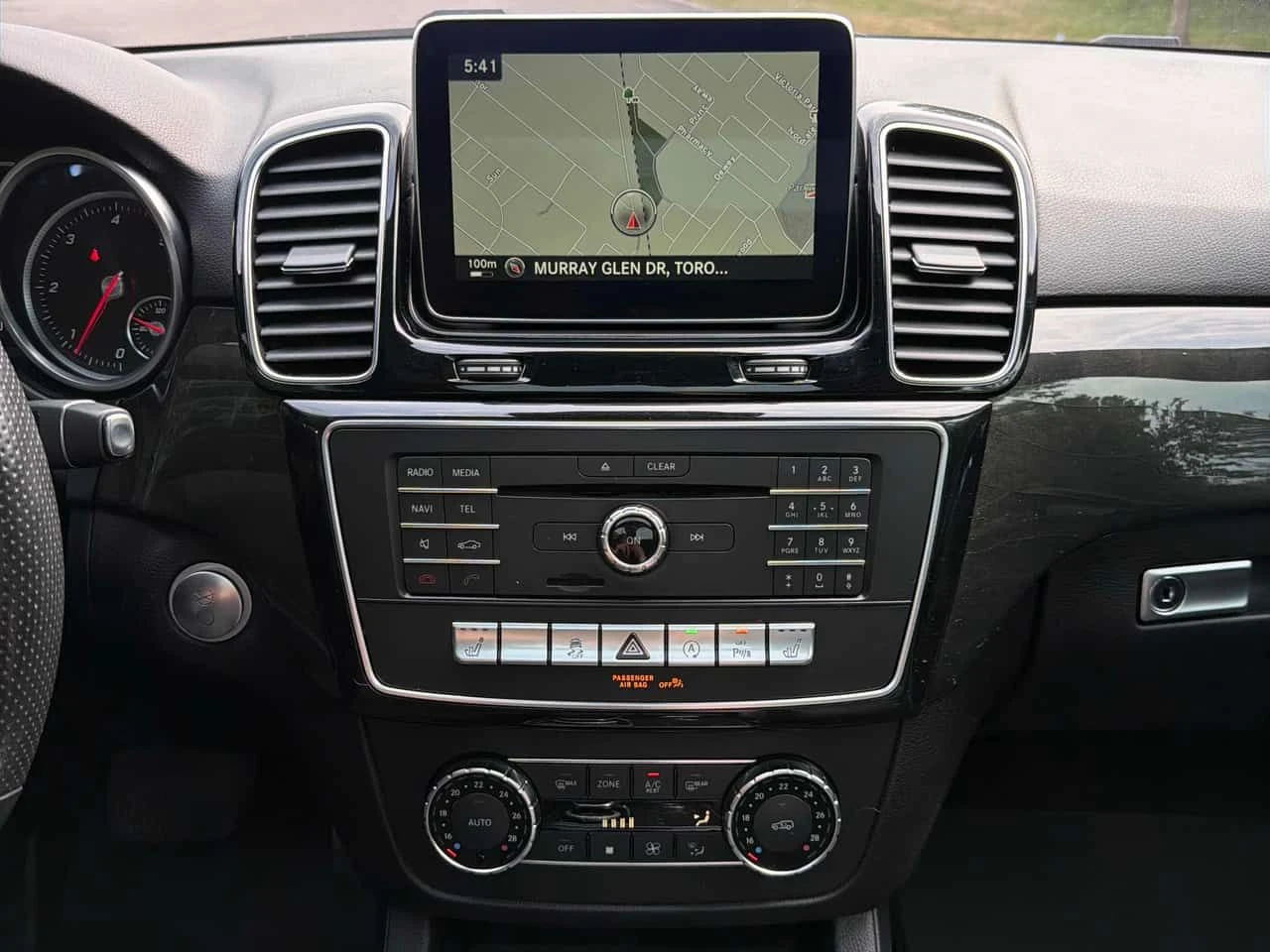 Mercedes-Benz GLE * 350d * CARFAX * БЕЗ ПЪРВОНАЧАЛНА ВНОСКА, снимка 10 - Автомобили и джипове - 55343836