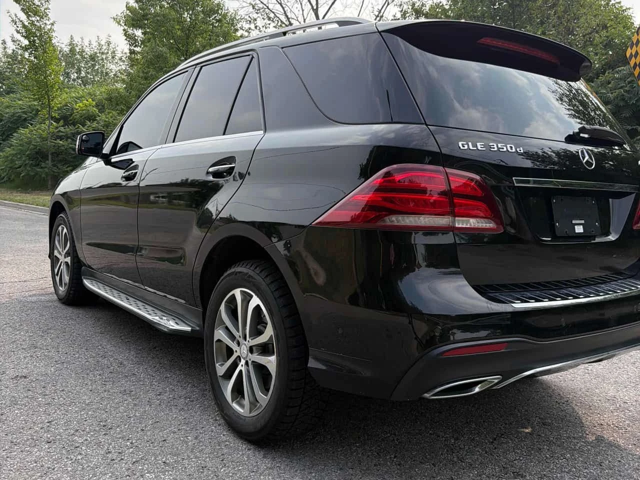 Mercedes-Benz GLE * 350d * CARFAX * БЕЗ ПЪРВОНАЧАЛНА ВНОСКА, снимка 11 - Автомобили и джипове - 55343836