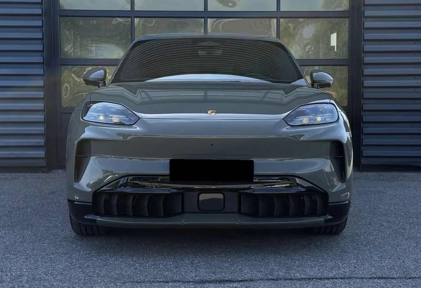Porsche Cayenne Electric/PANO/BOSE/HEAD UP/360 /, снимка 8 - Автомобили и джипове - 55664086