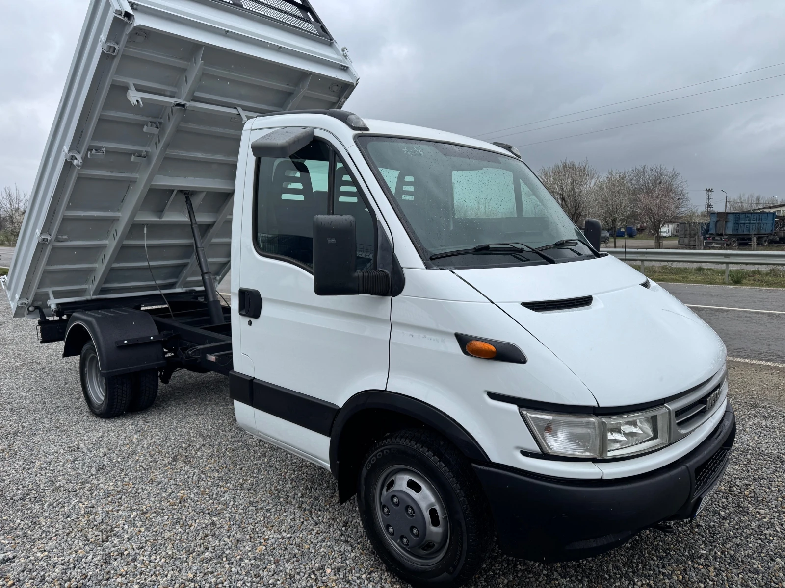 Iveco Daily 50/35c14* 3.0HPI* ТРИСТРАНЕН* 6ск* 3.5т* Kipper* , снимка 4 - Бусове и автобуси - 54073095