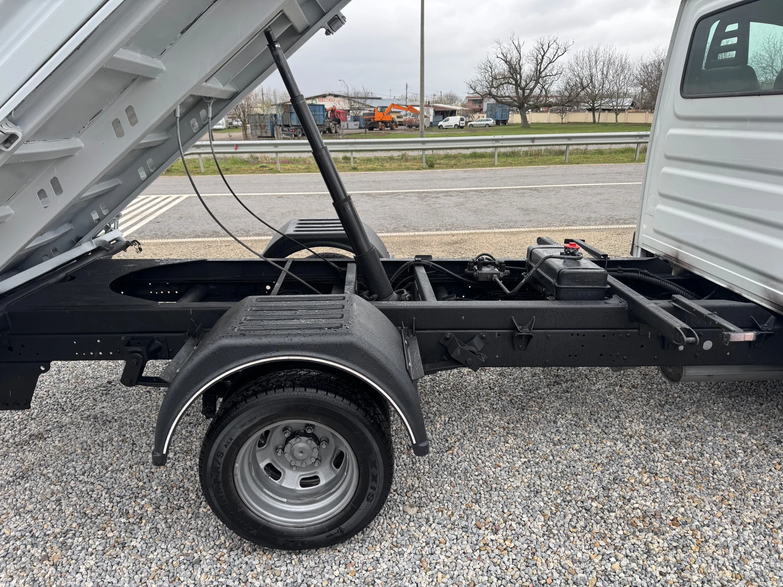 Iveco Daily 50/35c14* 3.0HPI* ТРИСТРАНЕН* 6ск* 3.5т* Kipper* , снимка 5 - Бусове и автобуси - 54073095