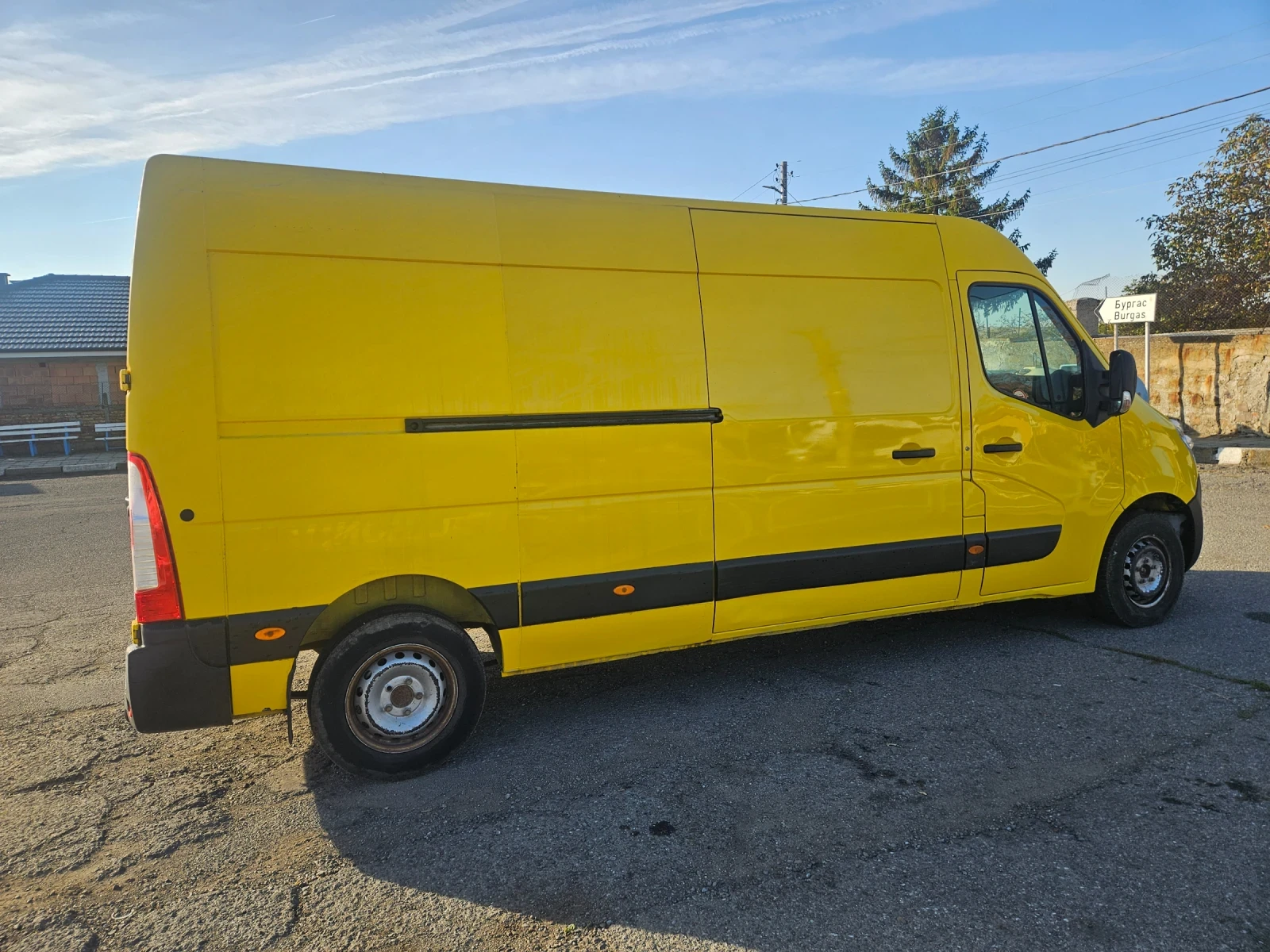 Renault Master Дълга база