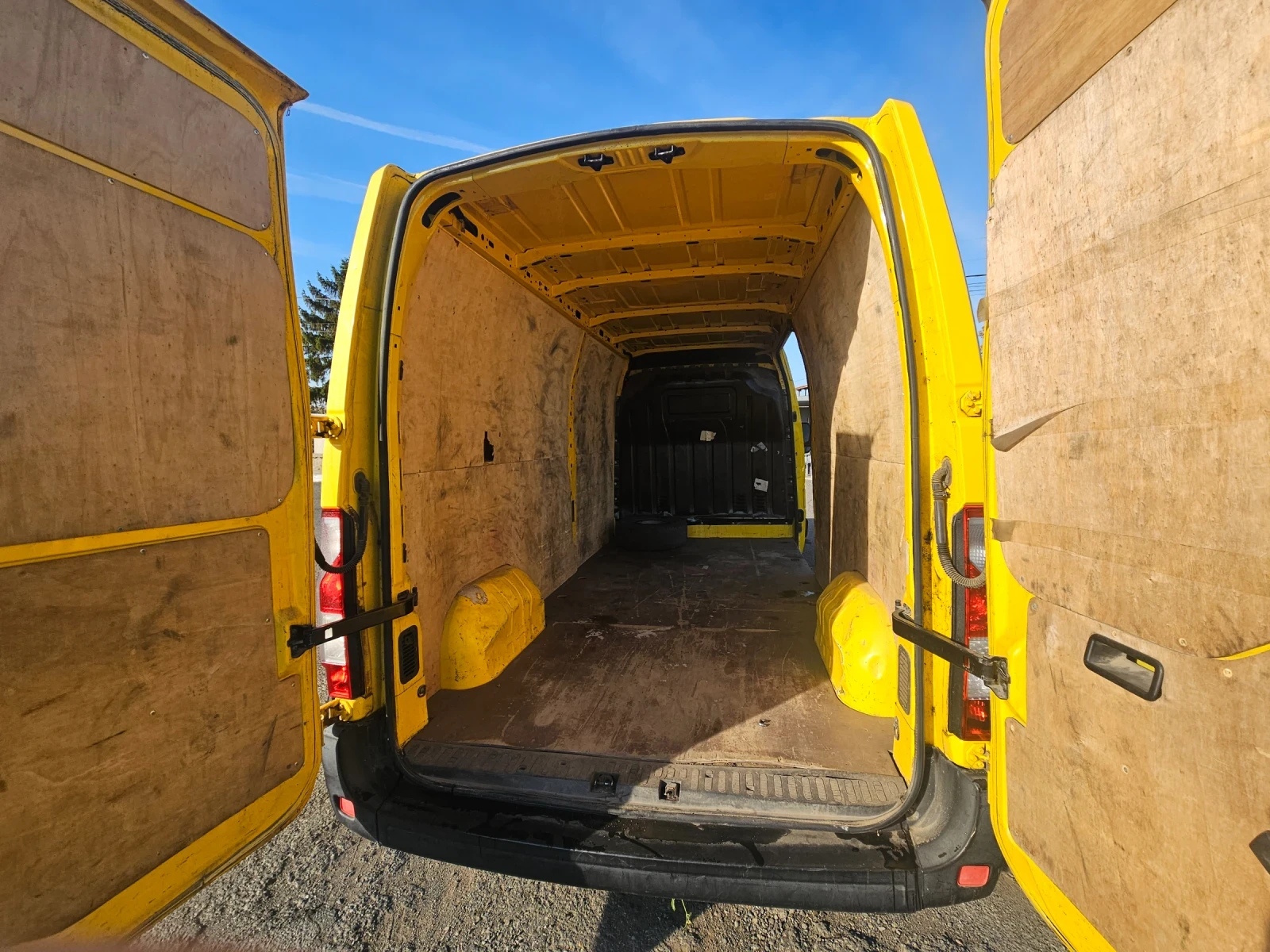 Renault Master Дълга база, снимка 5 - Бусове и автобуси - 56606738