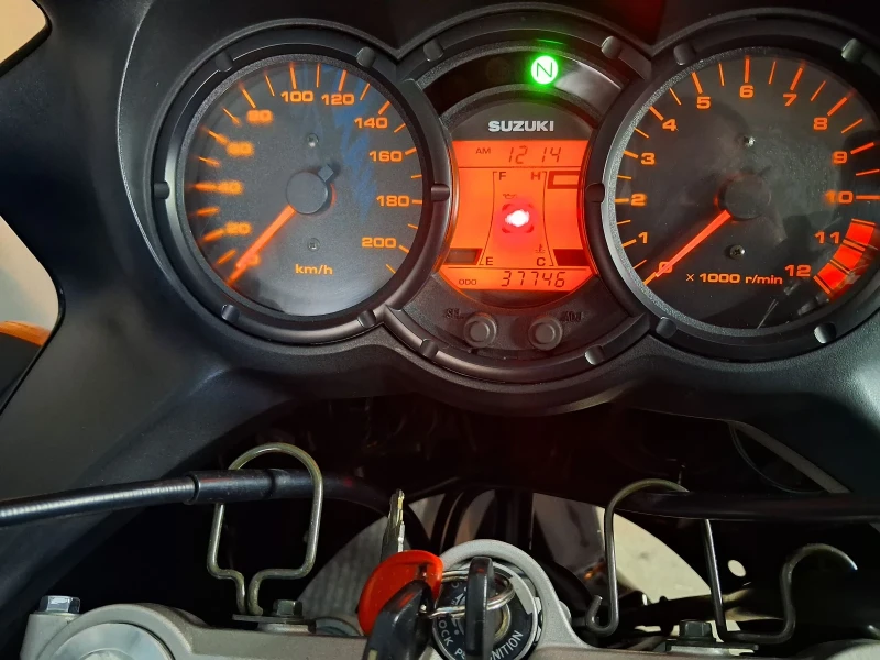 Suzuki V-strom DL 650i, снимка 16 - Мотоциклети и мототехника - 53262980
