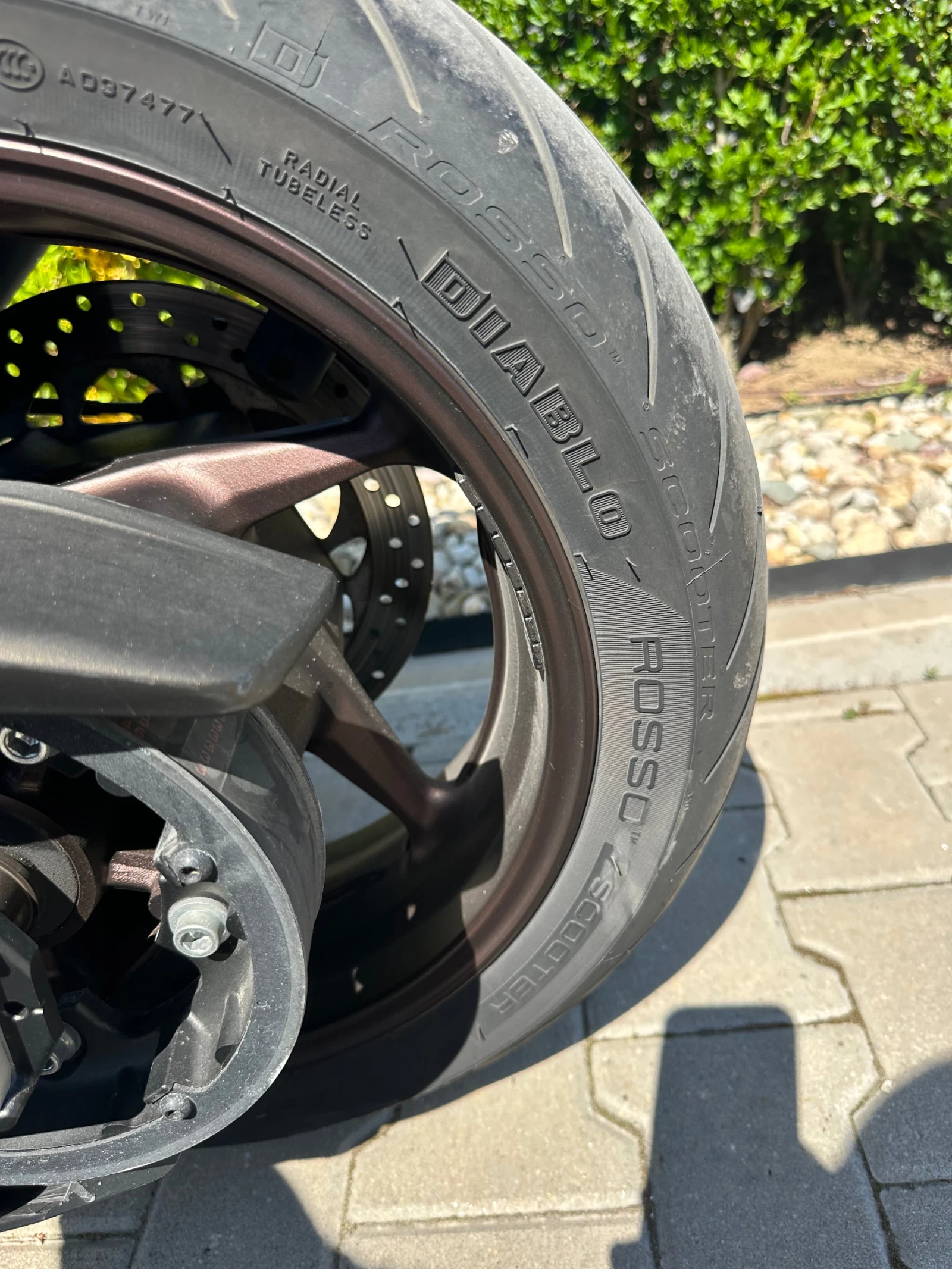 Yamaha T-max Bronze 530 ABS Akrapovic, снимка 7 - Мотоциклети и мототехника - 54335072