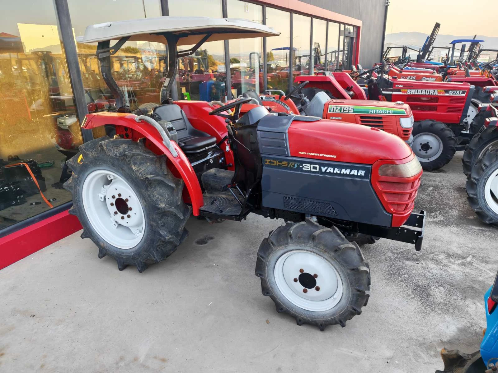 Трактор Yanmar RS 30к.с.  4X4, снимка 4 - Селскостопанска техника - 55182049