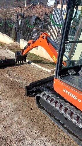 Мини челни товарачи Kubota KX016, снимка 3