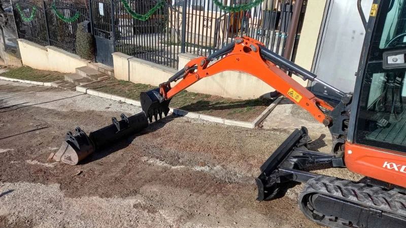 Мини челни товарачи Kubota KX016, снимка 2 - Индустриална техника - 48509725